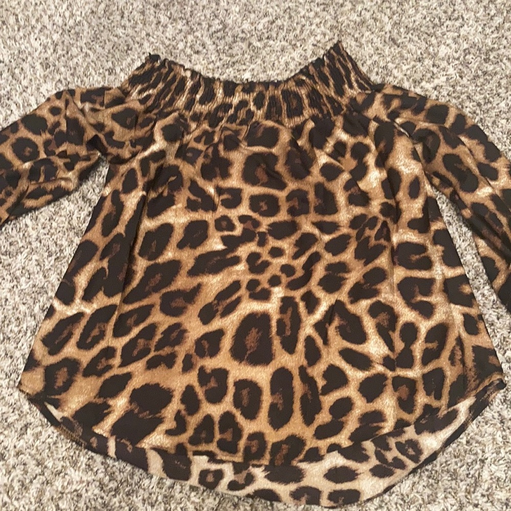 Cheetah top
